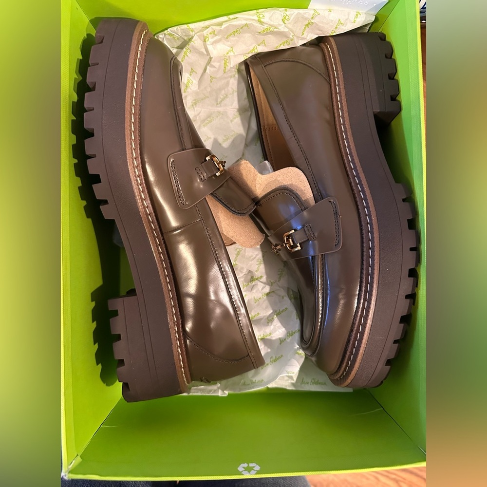 Sam Edelman Laura Loafer size 8